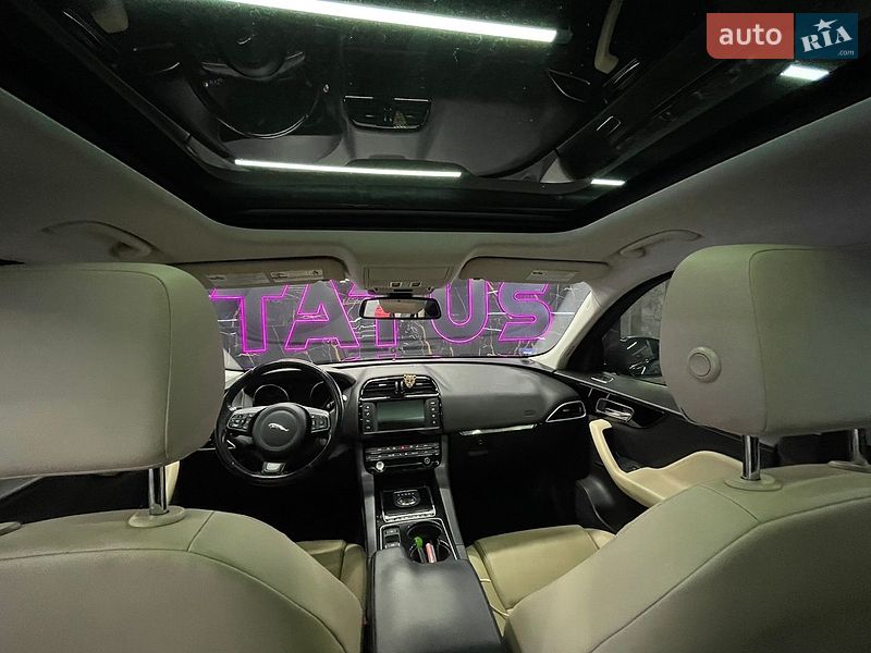 Внедорожник / Кроссовер Jaguar F-Pace 2016 в Львове фото 6 Внедорожник / Кроссовер Jaguar F-Pace 2016 в Львове