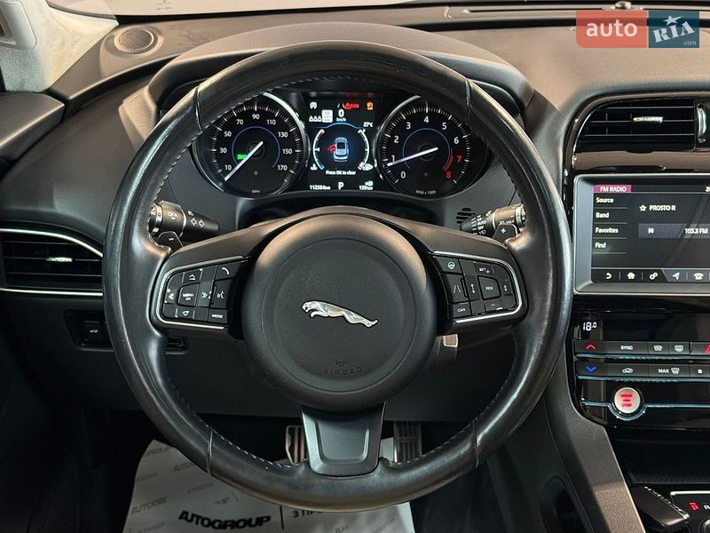 Внедорожник / Кроссовер Jaguar F-Pace 2018 в Одессе фото 15 Внедорожник / Кроссовер Jaguar F-Pace 2018 в Одессе