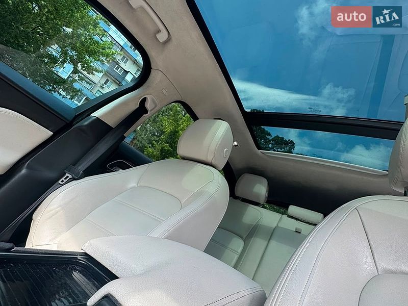 Внедорожник / Кроссовер Jaguar F-Pace 2019 в Киеве