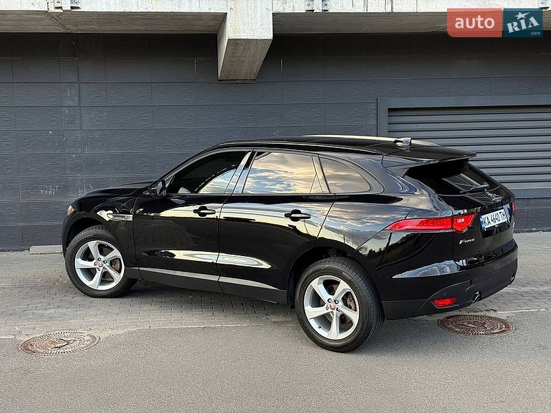 Позашляховик / Кросовер Jaguar F-Pace 2017 в Києві