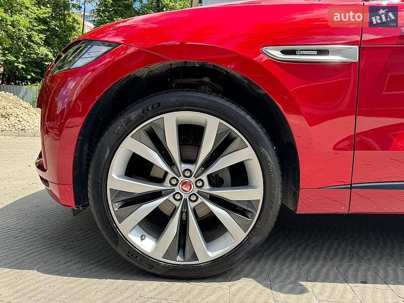 Внедорожник / Кроссовер Jaguar F-Pace 2018 в Тернополе