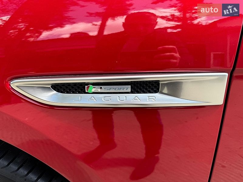 Внедорожник / Кроссовер Jaguar F-Pace 2018 в Тернополе