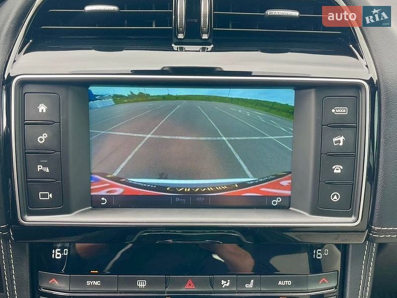 Внедорожник / Кроссовер Jaguar F-Pace 2017 в Ровно фото 44 Внедорожник / Кроссовер Jaguar F-Pace 2017 в Ровно