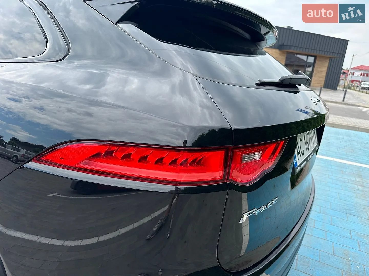 2020 Jaguar F-Pace - мініатюра 31