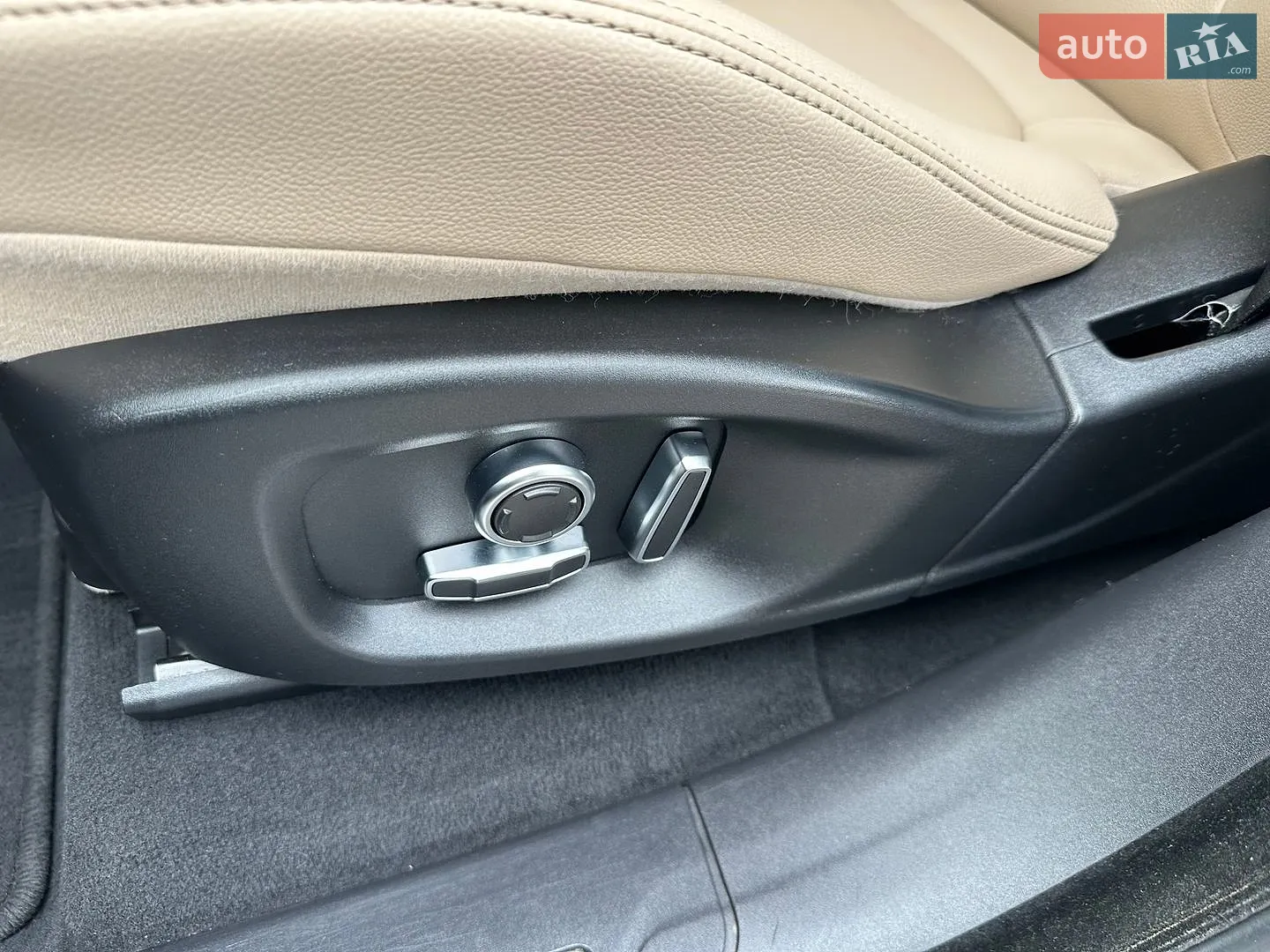 2020 Jaguar F-Pace - мініатюра 54