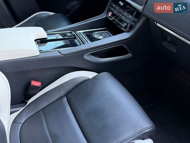 Позашляховик / Кросовер Jaguar F-Pace 2018 в Дніпрі фото 33 Позашляховик / Кросовер Jaguar F-Pace 2018 в Дніпрі