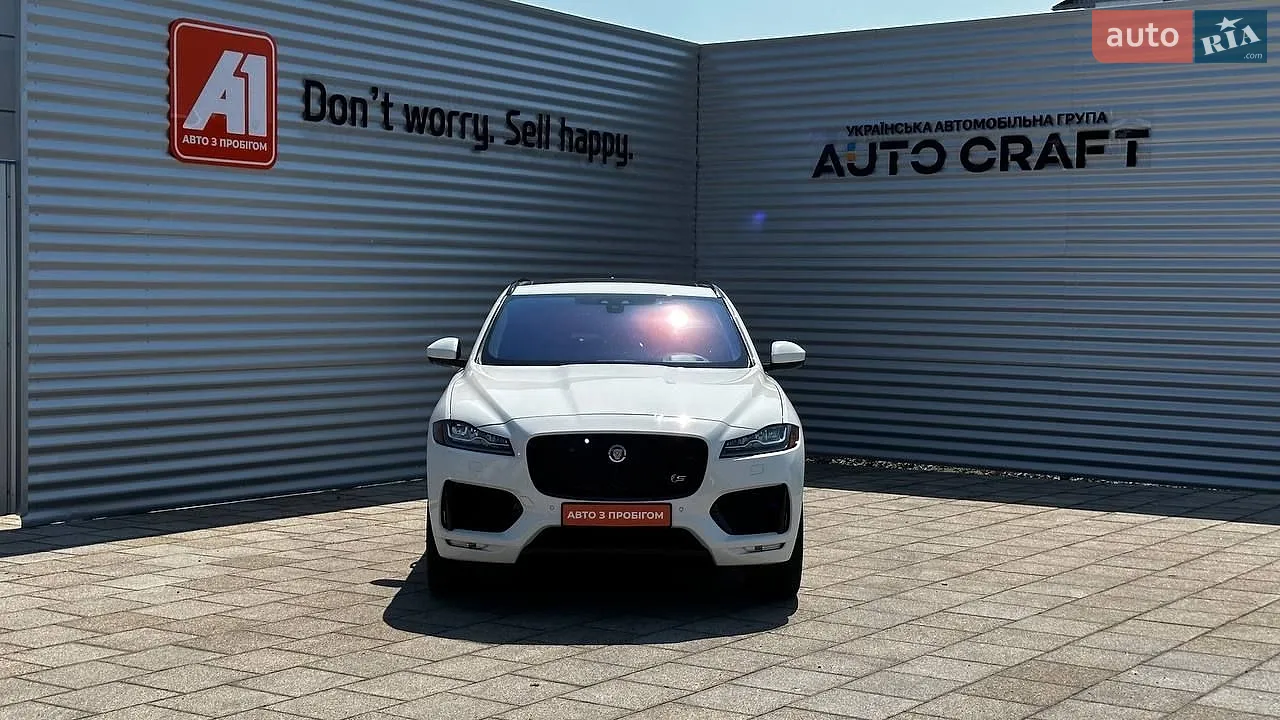 2017 Jaguar F-Pace - мініатюра 2