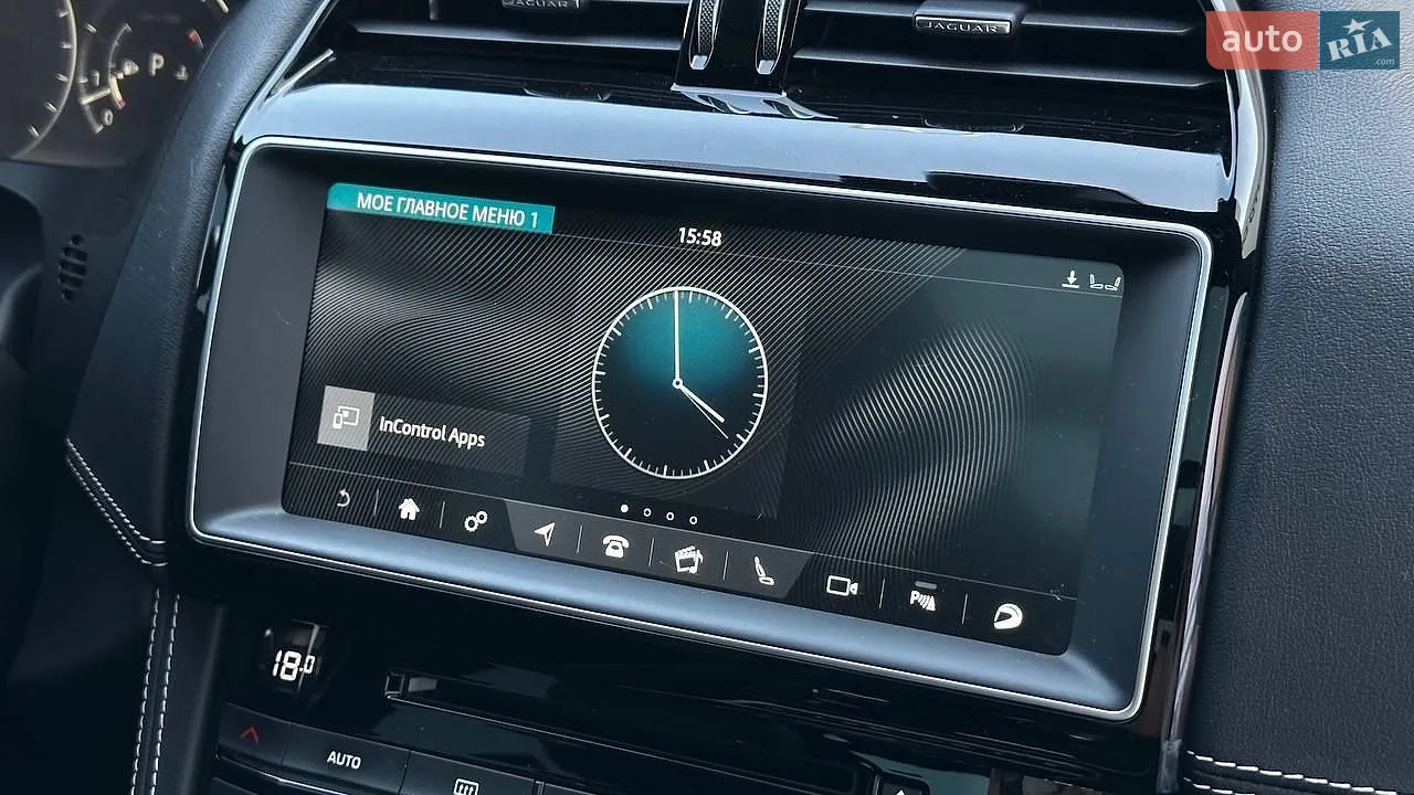 2017 Jaguar F-Pace - мініатюра 17