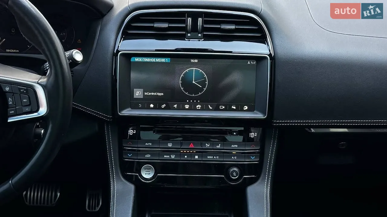 2017 Jaguar F-Pace - мініатюра 16