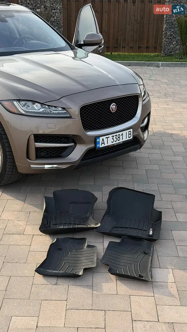 2016 Jaguar F-Pace - мініатюра 22