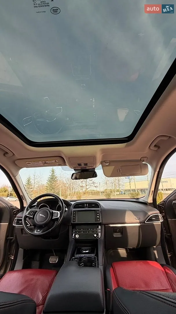 2016 Jaguar F-Pace - мініатюра 59