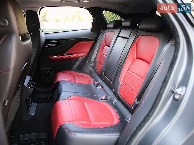 Внедорожник / Кроссовер Jaguar F-Pace 2017 в Харькове