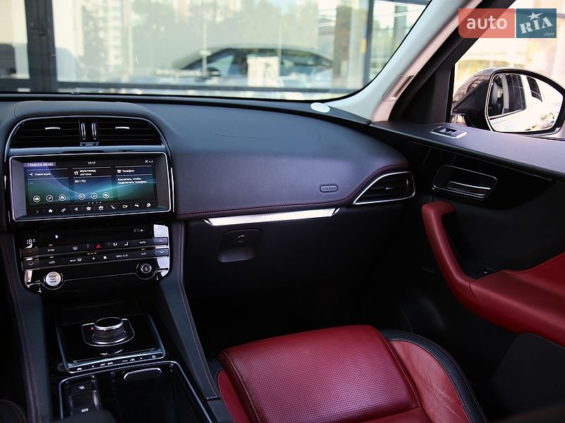 Внедорожник / Кроссовер Jaguar F-Pace 2017 в Харькове