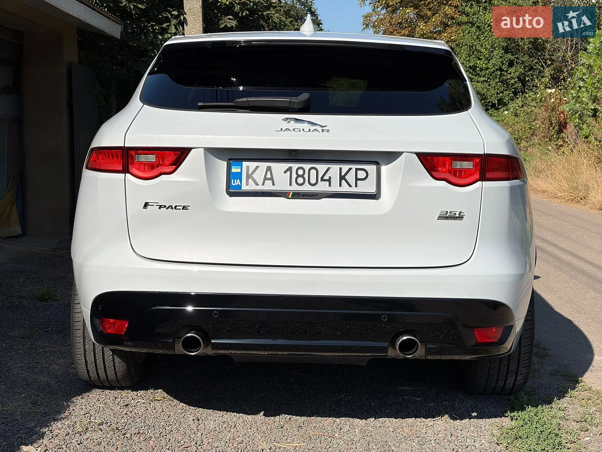 2017 Jaguar F-Pace - мініатюра 11