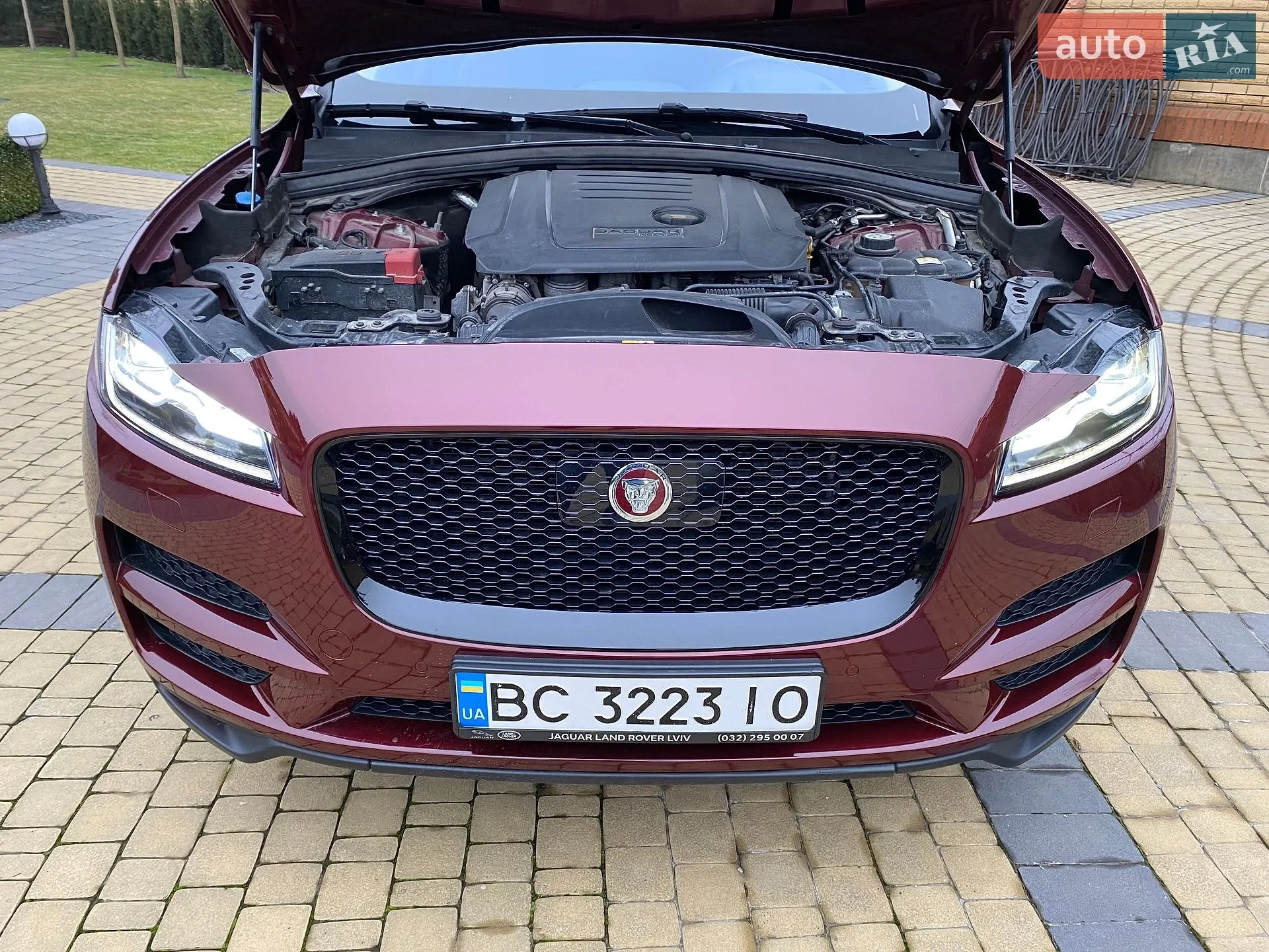 2016 Jaguar F-Pace - мініатюра 20
