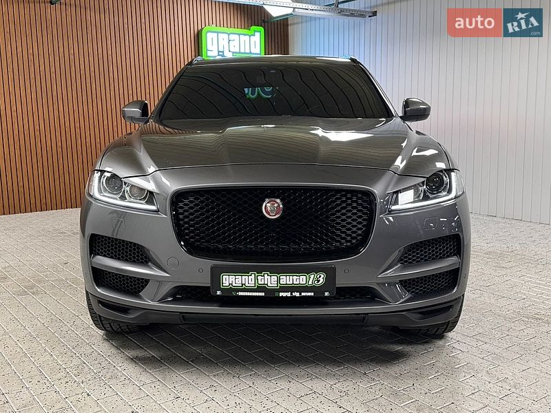 Внедорожник / Кроссовер Jaguar F-Pace 2016 в Киеве