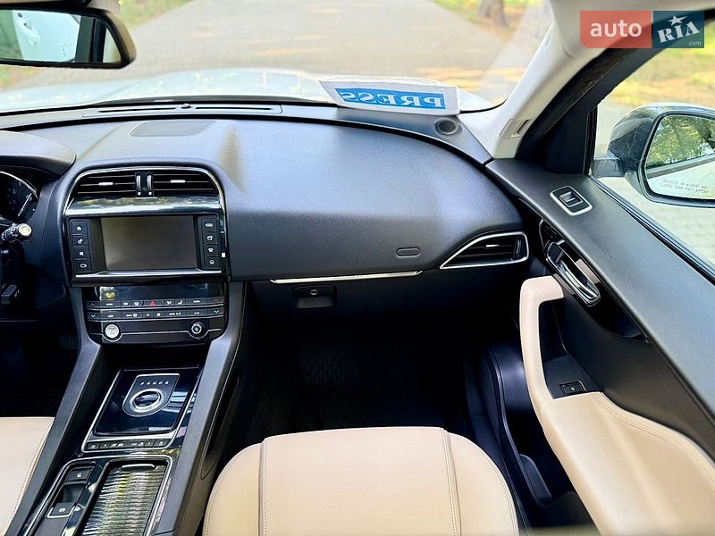 Позашляховик / Кросовер Jaguar F-Pace 2018 в Одесі