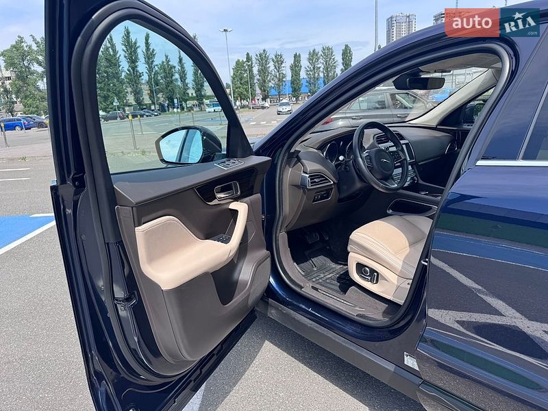 Внедорожник / Кроссовер Jaguar F-Pace 2020 в Киеве
