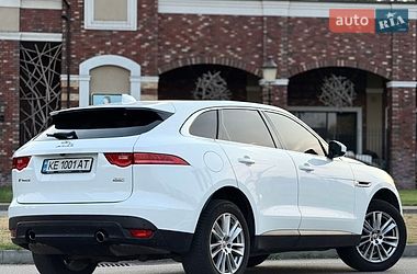 Внедорожник / Кроссовер Jaguar F-Pace 2016 в Киеве