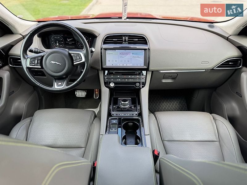 Внедорожник / Кроссовер Jaguar F-Pace 2018 в Тернополе