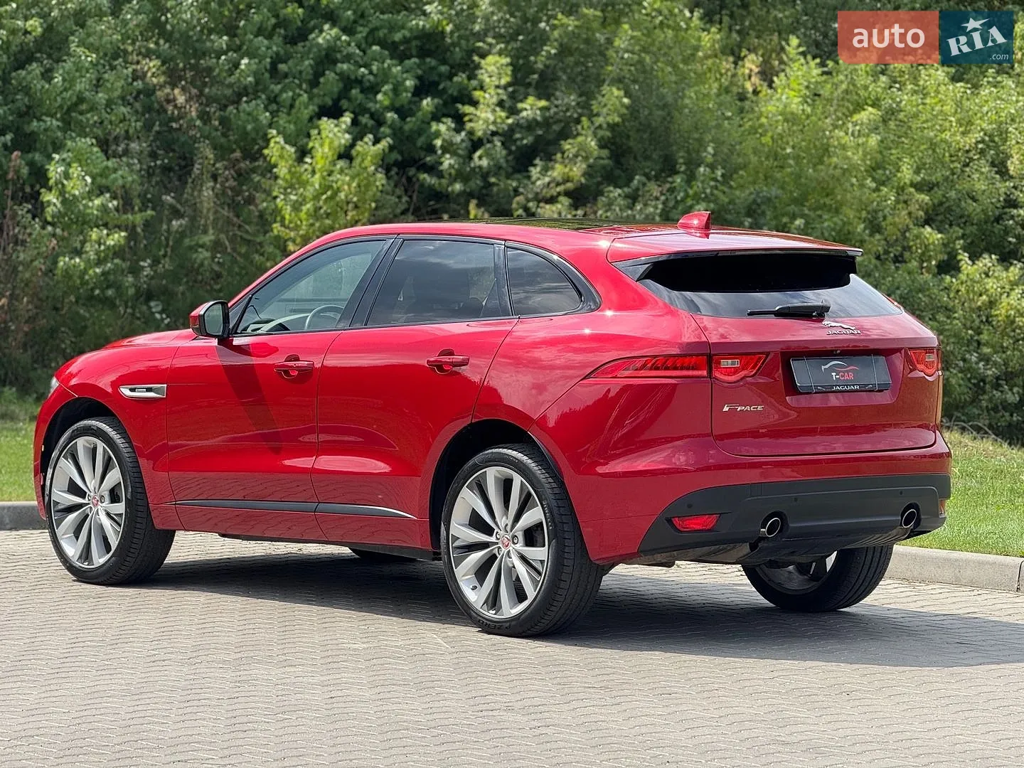 2018 Jaguar F-Pace - мініатюра 16