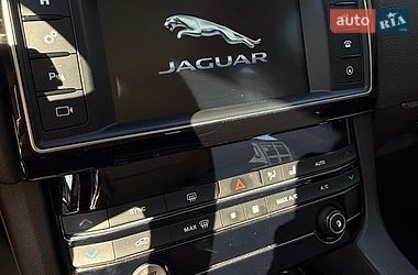 Внедорожник / Кроссовер Jaguar F-Pace 2016 в Харькове