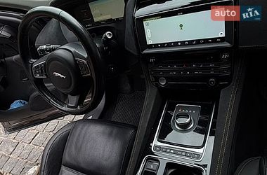 Позашляховик / Кросовер Jaguar F-Pace 2016 в Одесі