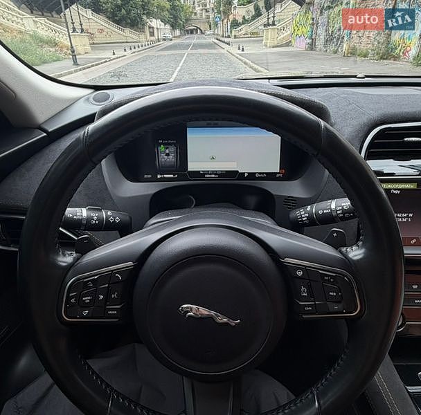 Позашляховик / Кросовер Jaguar F-Pace 2016 в Одесі