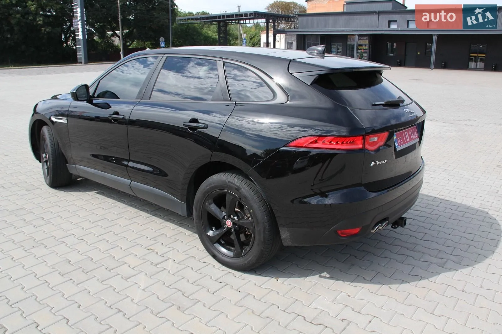 2016 Jaguar F-Pace - мініатюра 8