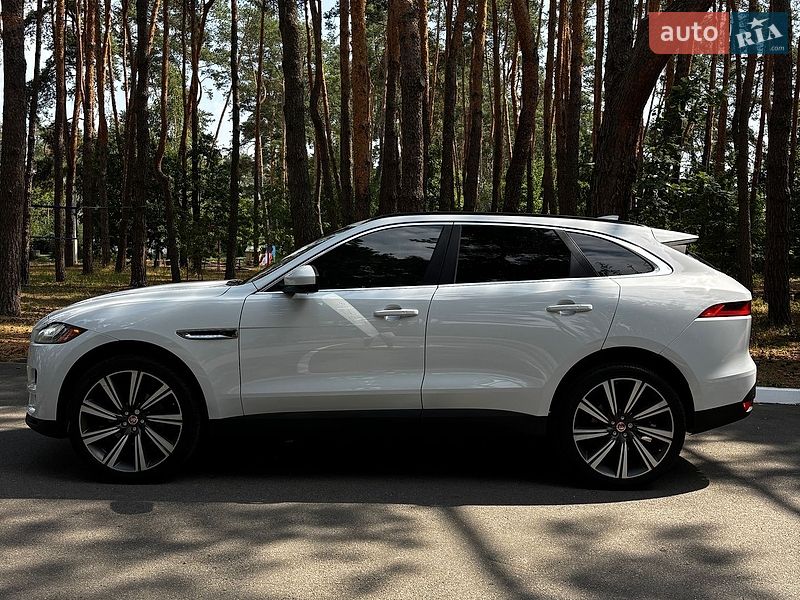 Внедорожник / Кроссовер Jaguar F-Pace 2016 в Белогородке