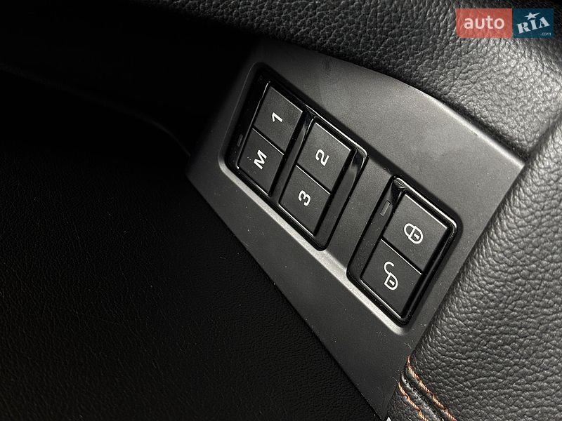 Внедорожник / Кроссовер Jaguar F-Pace 2016 в Белогородке