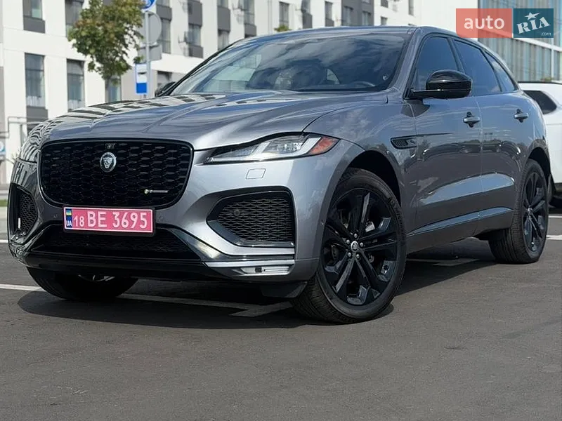 Jaguar F-Pace