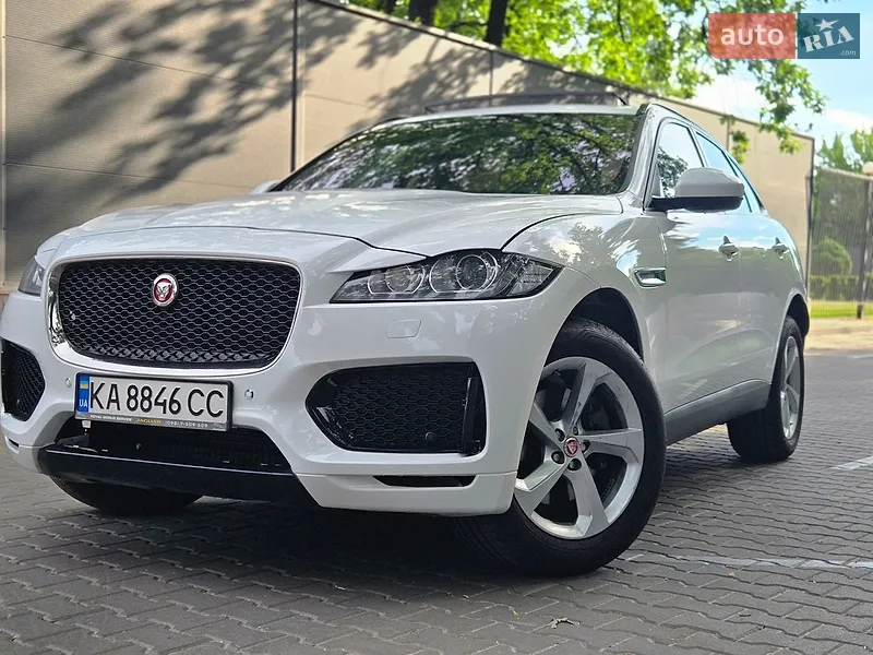 Jaguar F-Pace