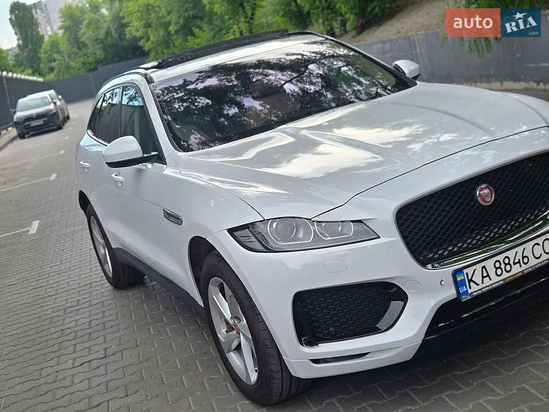Позашляховик / Кросовер Jaguar F-Pace 2016 в Києві