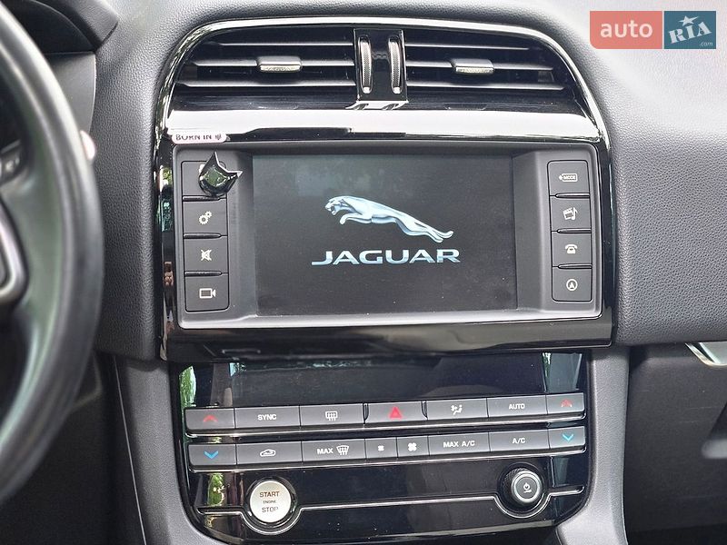 Позашляховик / Кросовер Jaguar F-Pace 2016 в Києві