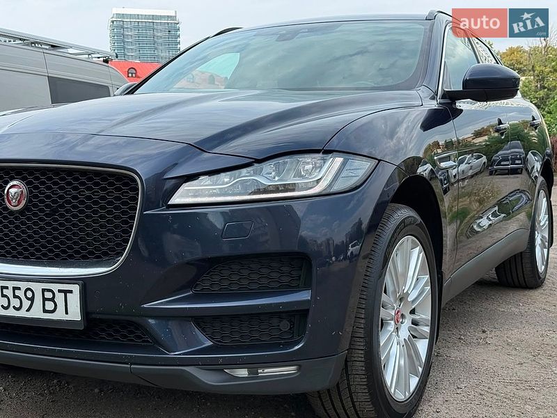 Позашляховик / Кросовер Jaguar F-Pace 2016 в Києві