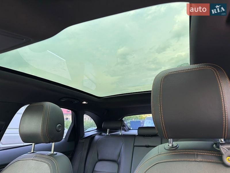 Позашляховик / Кросовер Jaguar F-Pace 2016 в Києві