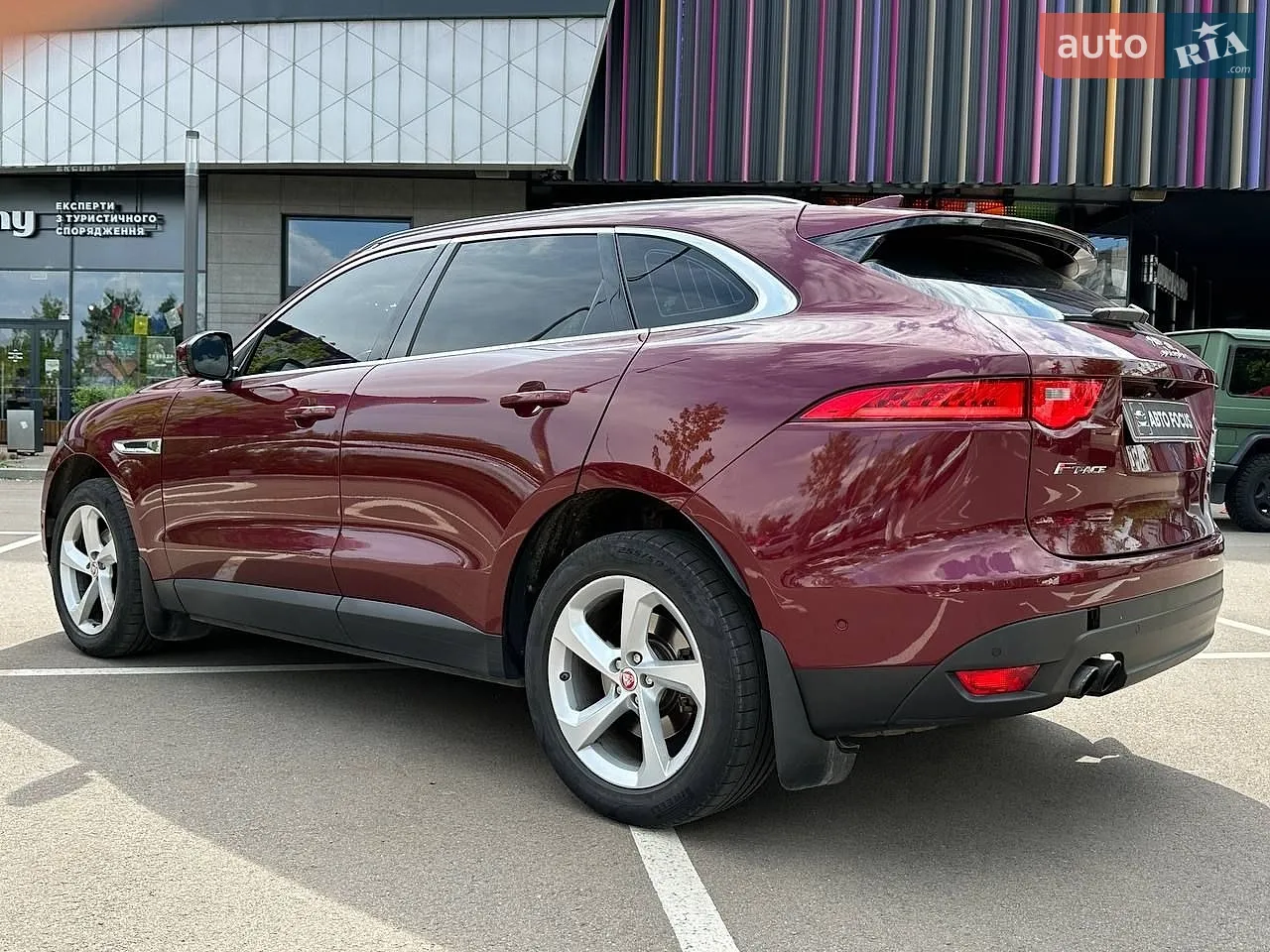 2016 Jaguar F-Pace - мініатюра 5