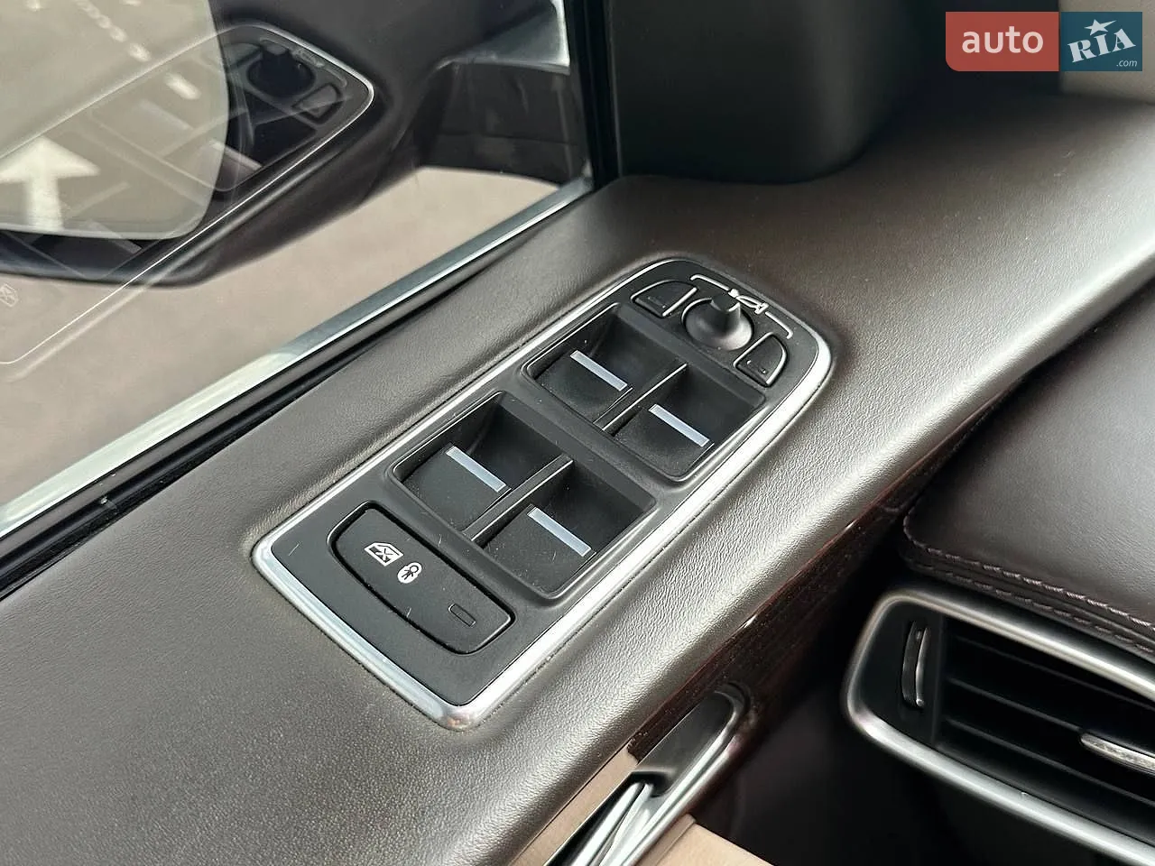 2016 Jaguar F-Pace - мініатюра 9