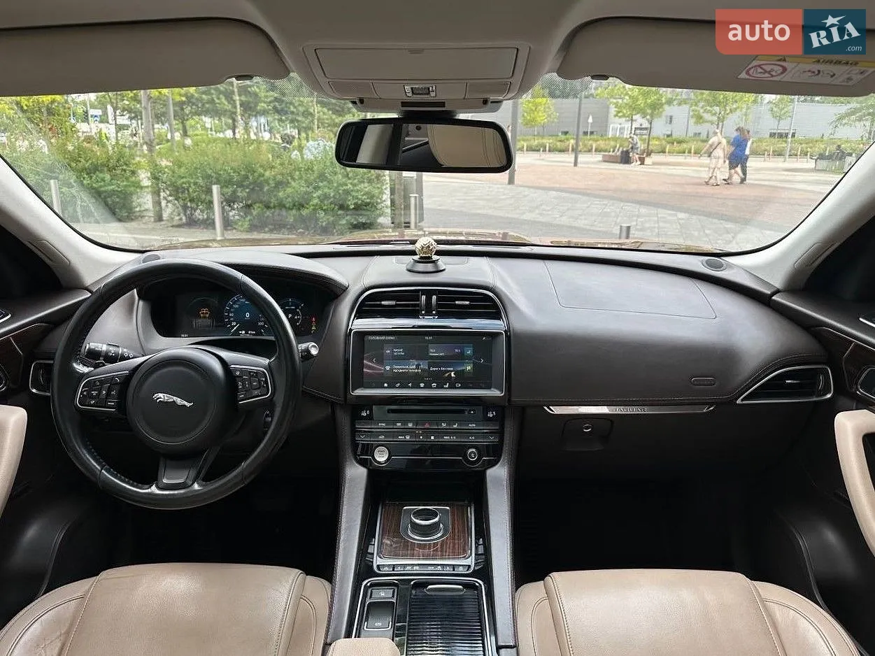 2016 Jaguar F-Pace - мініатюра 24
