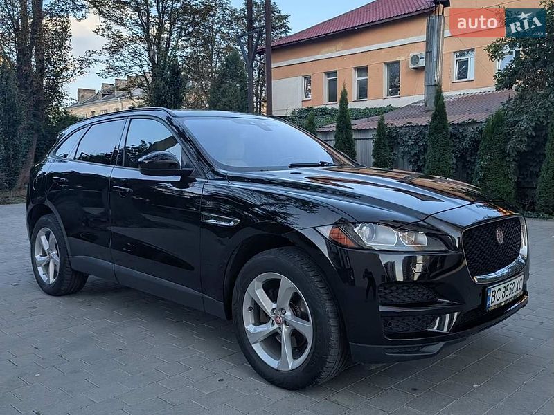 Позашляховик / Кросовер Jaguar F-Pace 2017 в Івано-Франківську