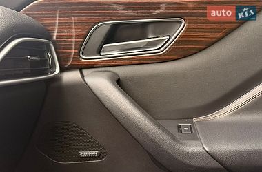 Внедорожник / Кроссовер Jaguar F-Pace 2017 в Харькове