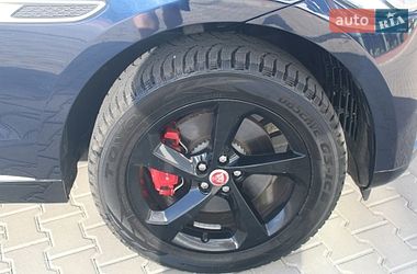 Внедорожник / Кроссовер Jaguar F-Pace 2022 в Ровно