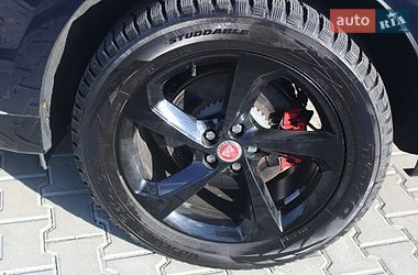 Внедорожник / Кроссовер Jaguar F-Pace 2022 в Ровно