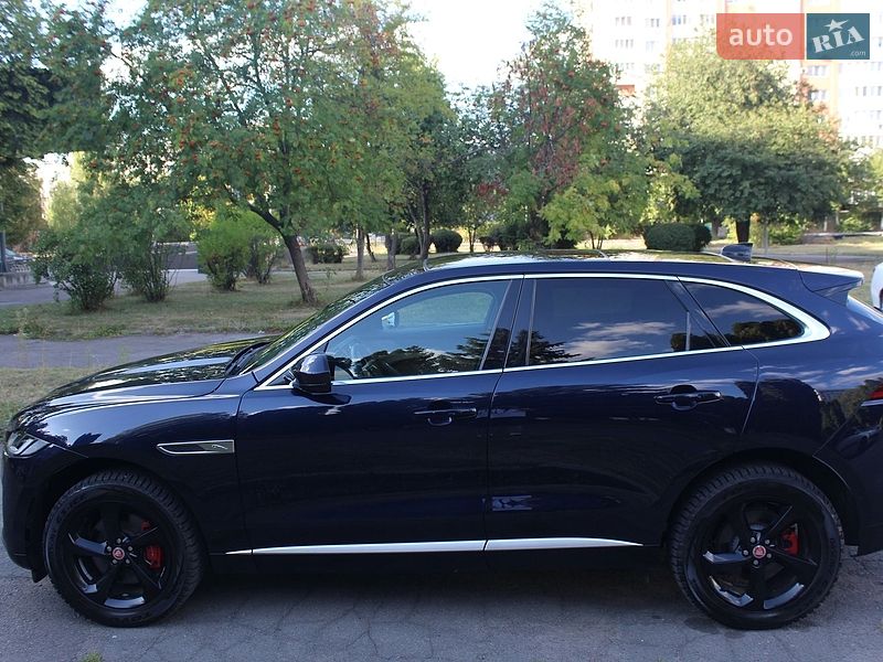 Внедорожник / Кроссовер Jaguar F-Pace 2022 в Ровно
