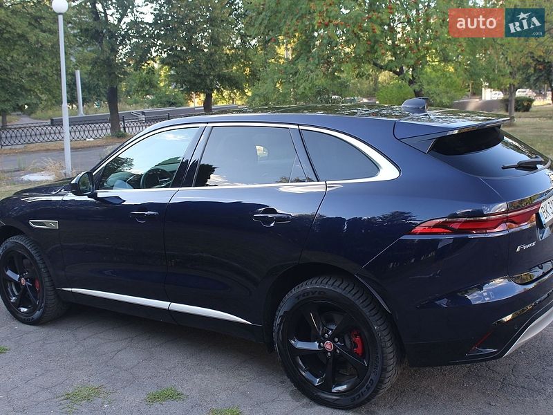 Внедорожник / Кроссовер Jaguar F-Pace 2022 в Ровно