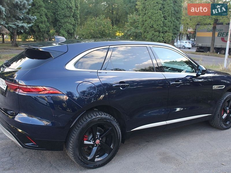 Внедорожник / Кроссовер Jaguar F-Pace 2022 в Ровно