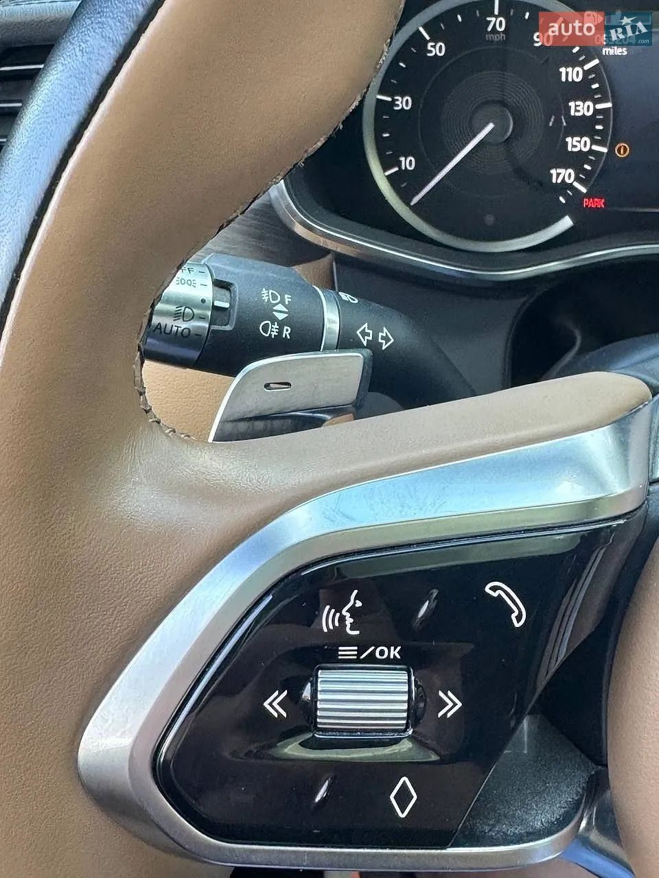 2022 Jaguar F-Pace - мініатюра 31