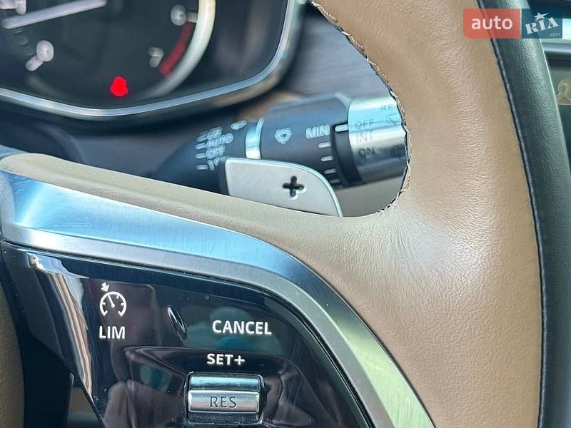 Внедорожник / Кроссовер Jaguar F-Pace 2022 в Ровно