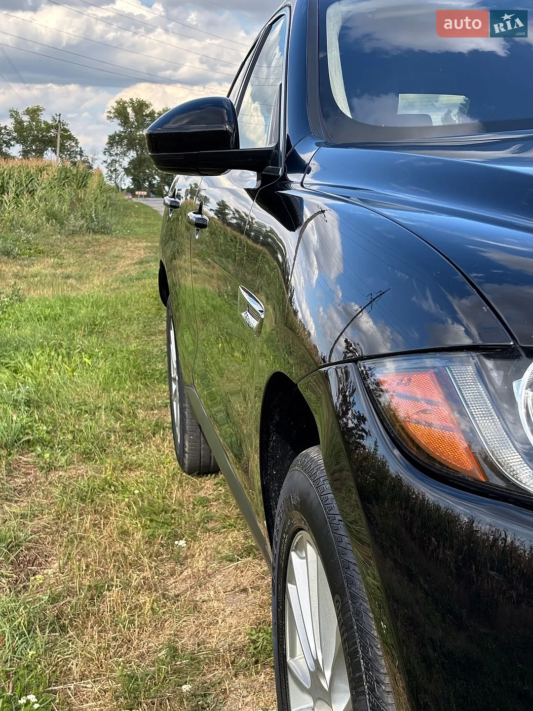 2019 Jaguar F-Pace - мініатюра 3